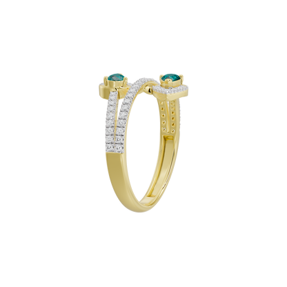Yellow gold vermeil ring with emerald-green lab diamonds in prong settings