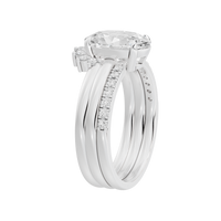 Oval Flex 2.338 Lab Grown Diamond Ring