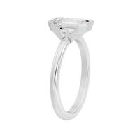 Fine Bezel Emerald Singula 2 Lab Grown Diamond Ring