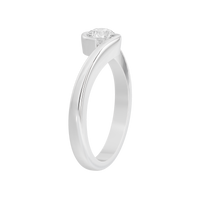 Pinky Promise Singula 0.281 Carat Lab Grown Diamond Ring