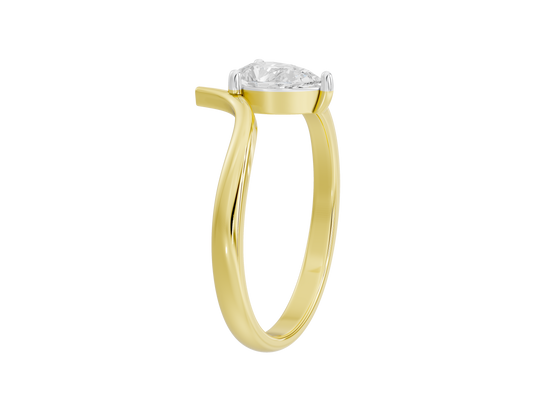 Yellow gold vermeil lab diamond pear-shaped ring, side view of prong setting
