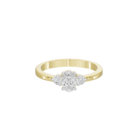 Avenue Lab Diamond Ring