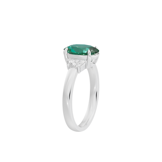 Bluebeam three-stone lab diamond ring with green center stone prong setting, 925 silver