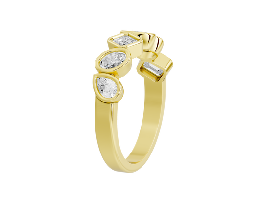 Yellow gold vermeil ring with mixed square and round bezel-set lab diamonds