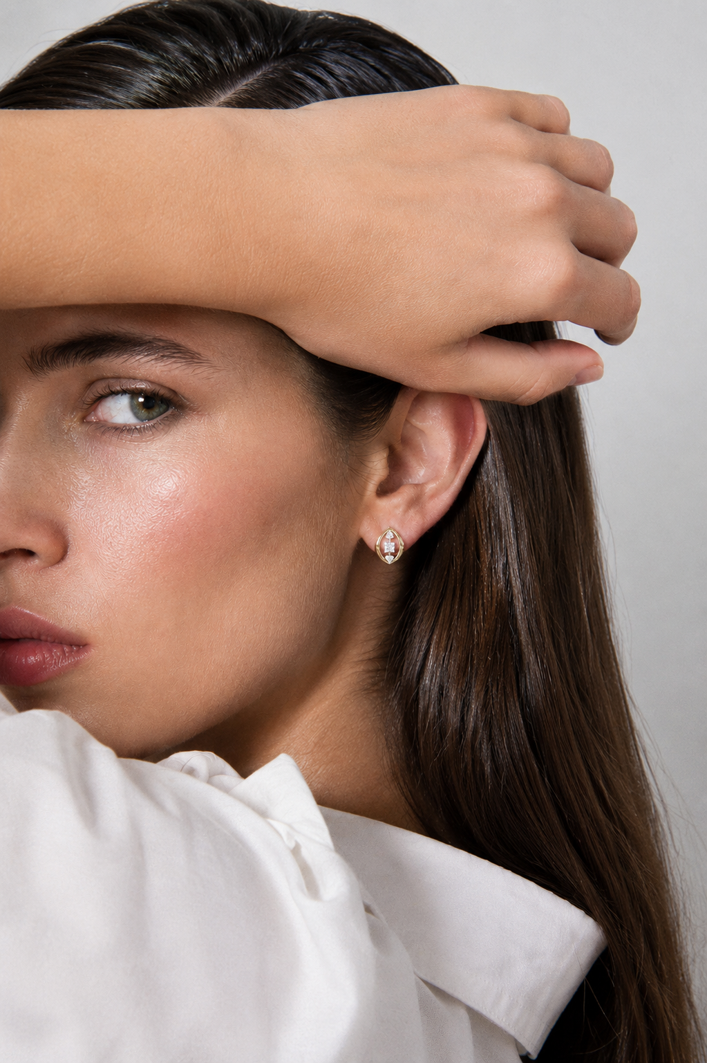 Ayla Minimal Lab Diamond Earrings