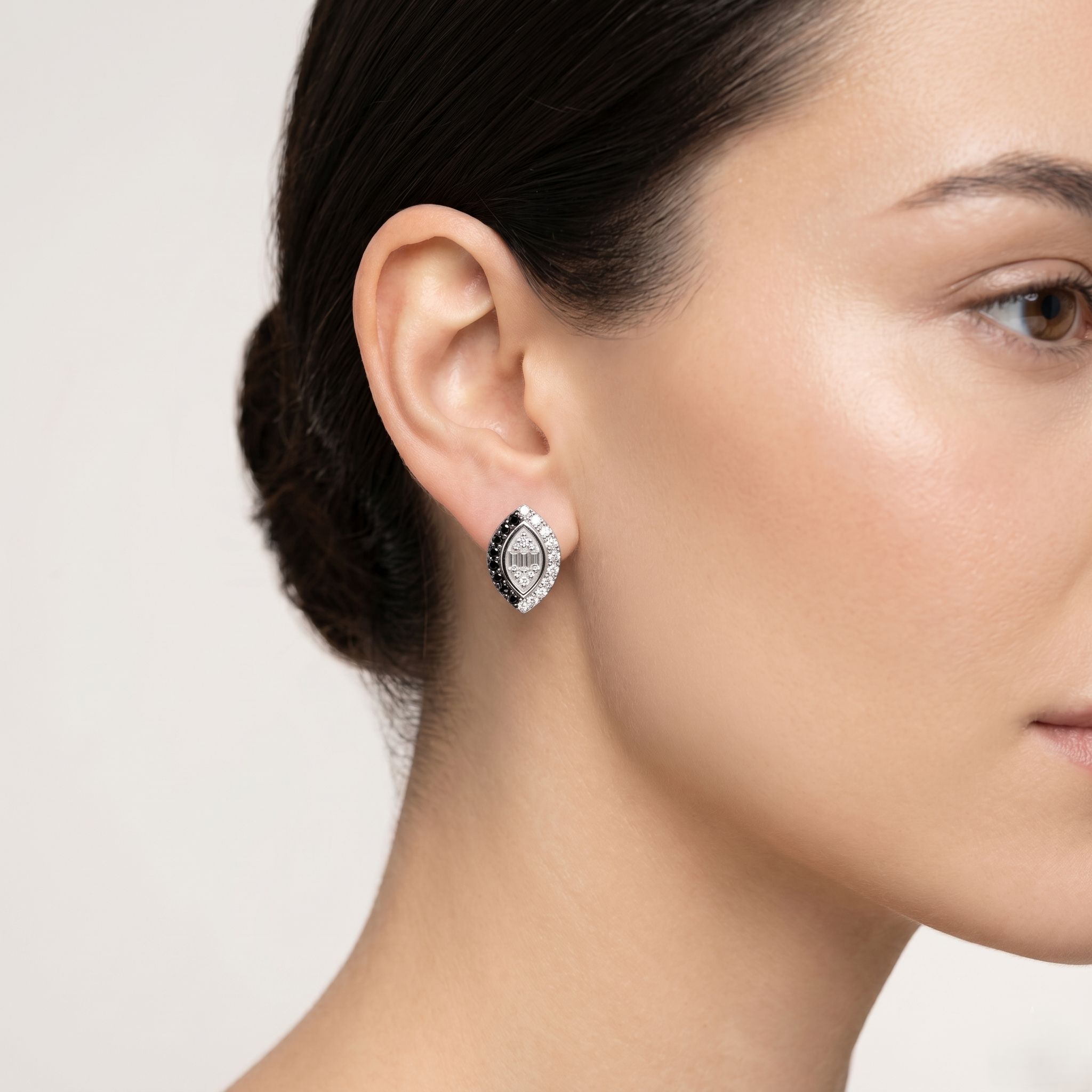 Noiré Earrings
