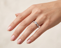 Point Made Studded Singula - Lab Diamond Ring