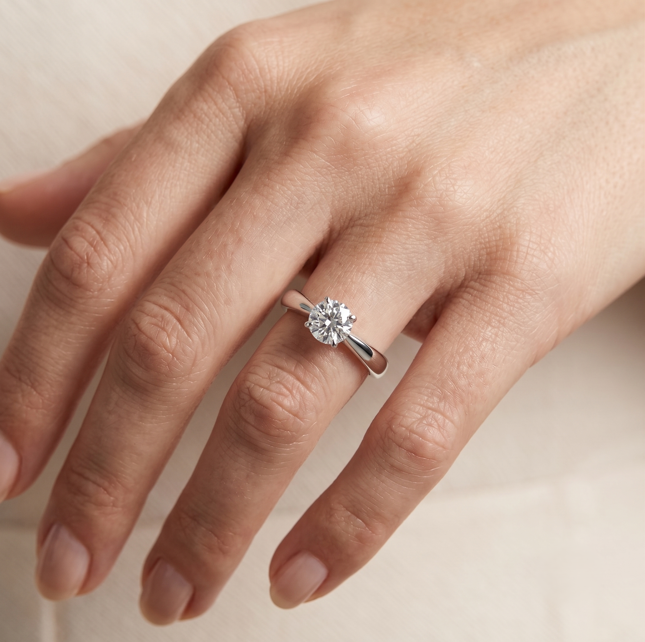 Dazzle Dot Singula - Lab Diamond Ring