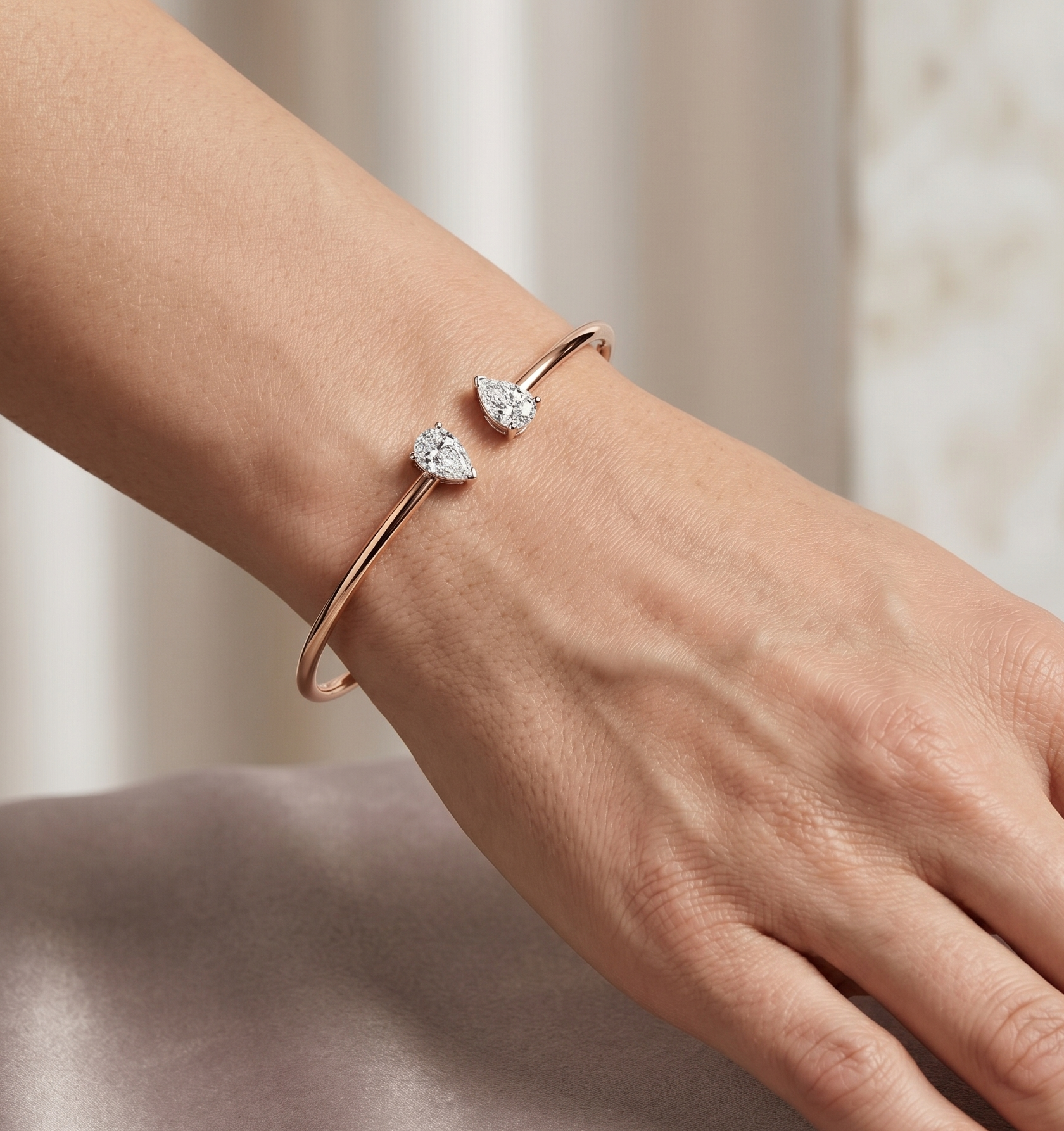Luna Flexcuff - Lab Diamond Bracelet