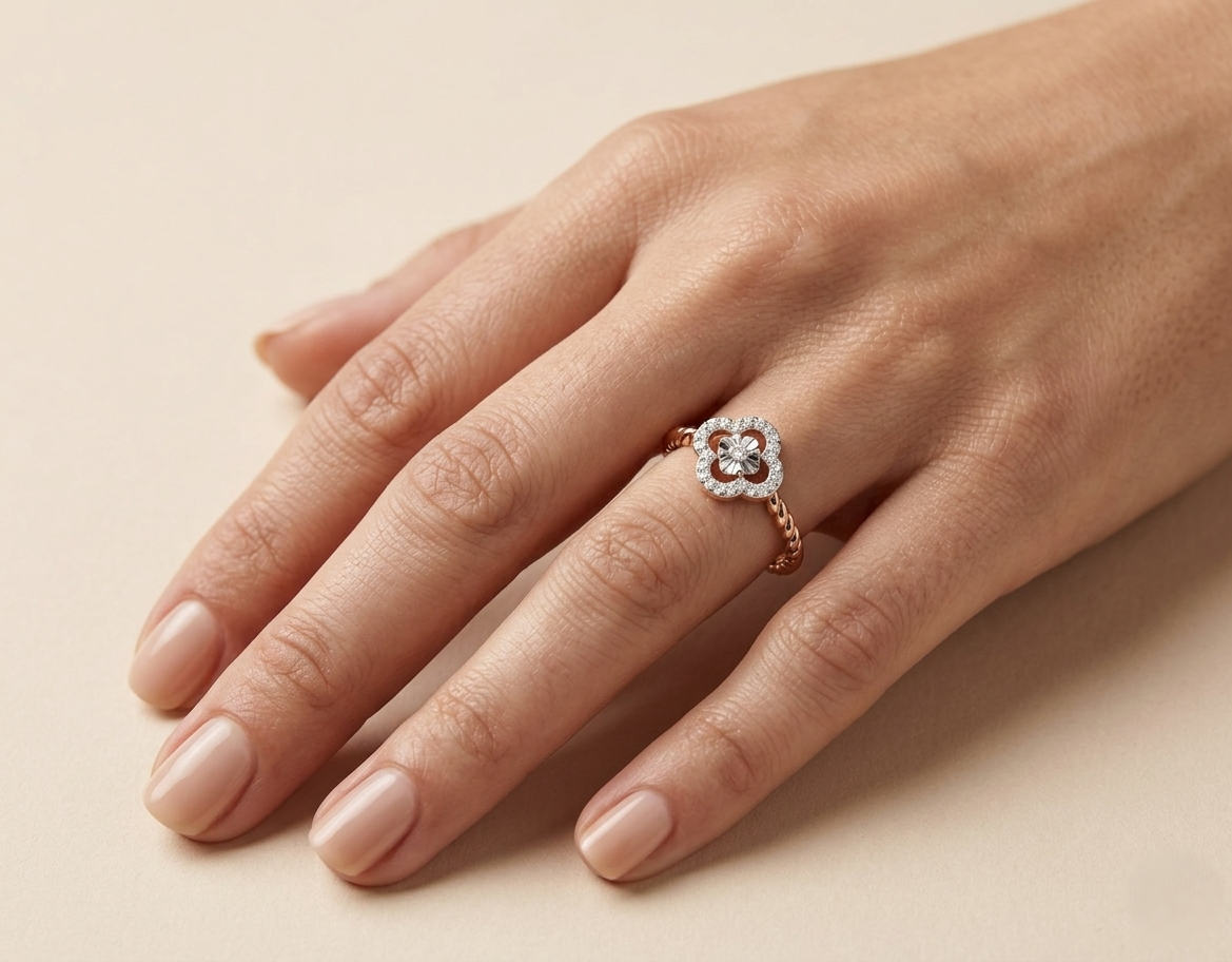 Hold Me Close Illusia Ring