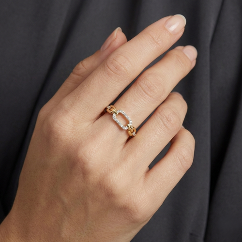 Yellow gold vermeil link lab diamond ring worn on hand