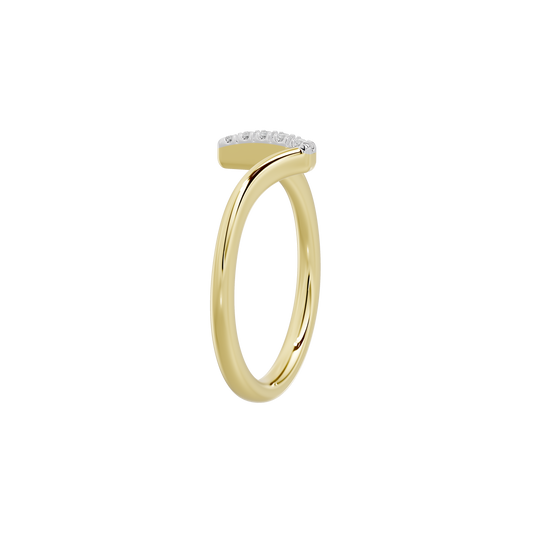 Yellow gold vermeil ring with baguette-cut lab diamond on top, prong set