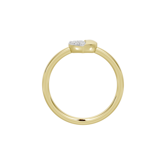 Yellow gold vermeil ring with heart-shaped lab diamond in top view