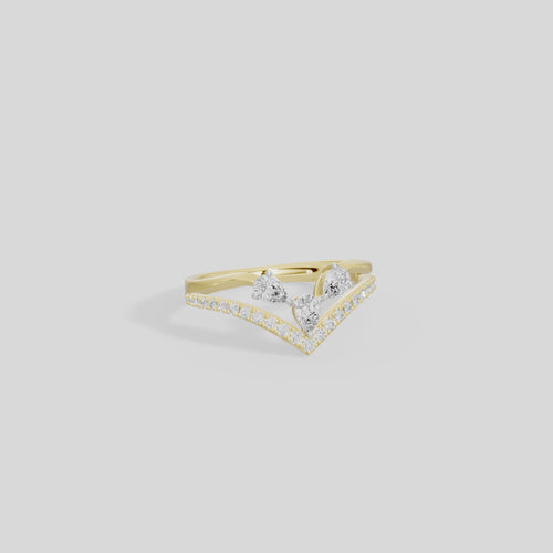 Mila Linear Lab Diamond Ring